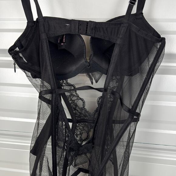 Victoria's Secret Black Bra with Sheer Panels and Boning - Picture 6 of 7